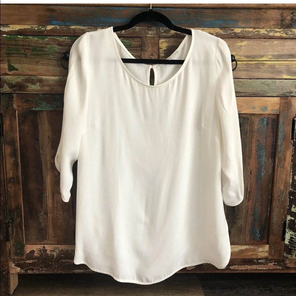 Violet + Claire Ivory Viscose 3/4 Sleeve Blouse